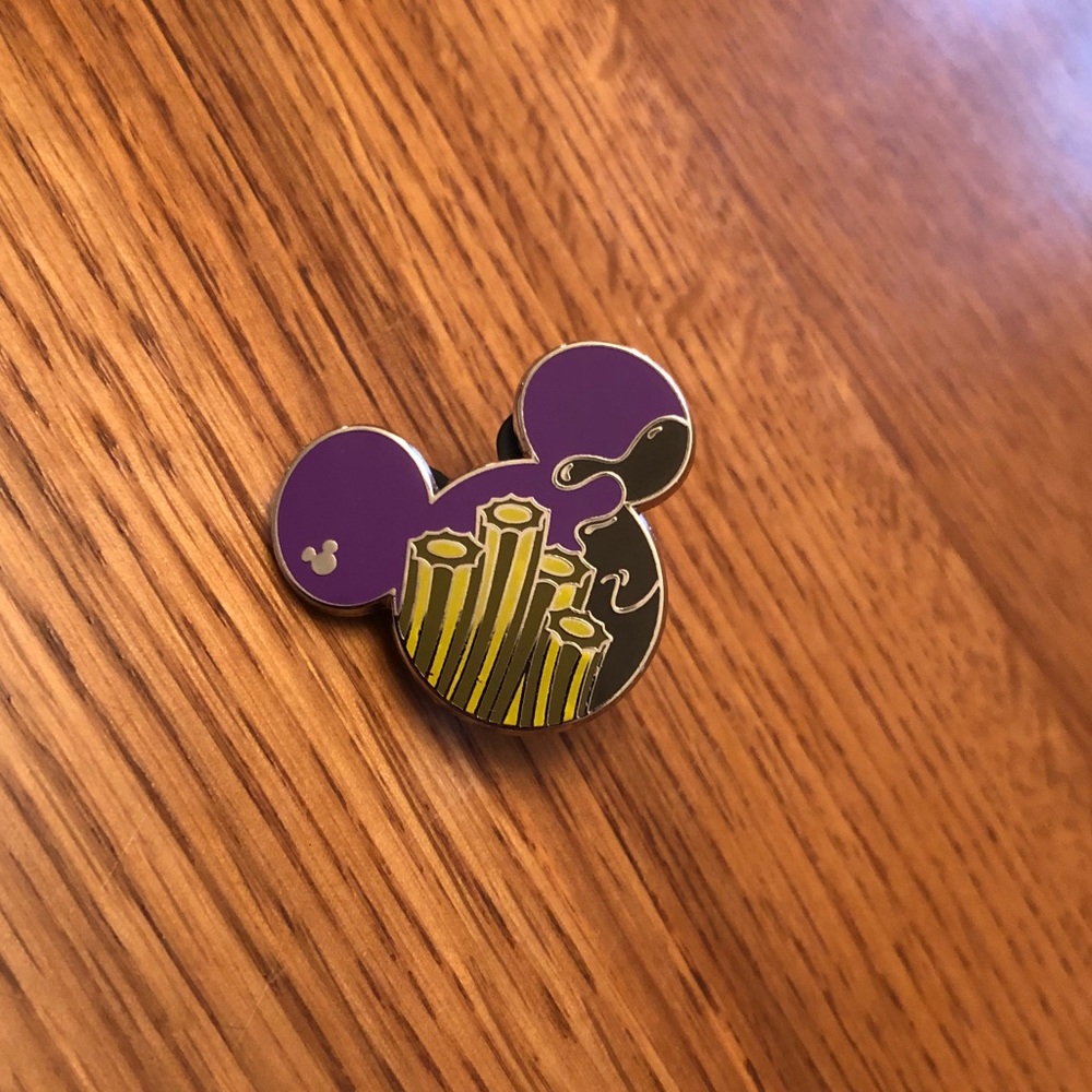 Disney Churro Pin